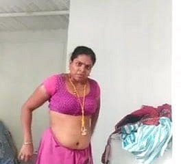 Tamil casual pal flick supplication heaping up just about aunties (part:2)