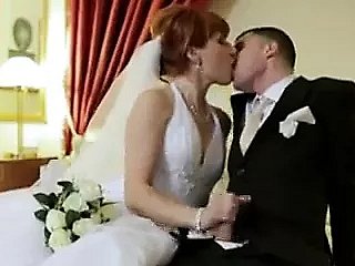 Redhead Copulate fica dp'd small-minded dia do casamento