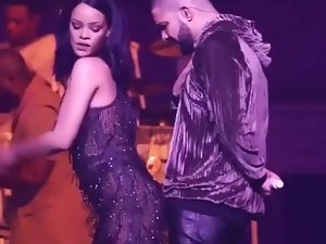 Rihanna twerking na mały Dick & # 039; s Drake Live.